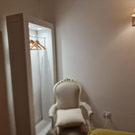 Case Di Paola Via Melo Appartamenti Bari Luaran gambar
