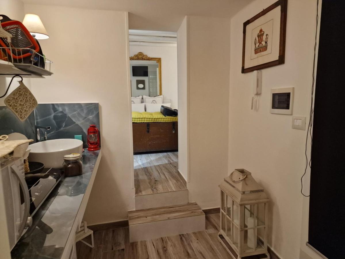 Case Di Paola Via Melo Appartamenti Bari Luaran gambar